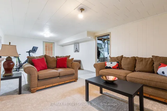 Additional image 25 of 3 Littlewood Cres