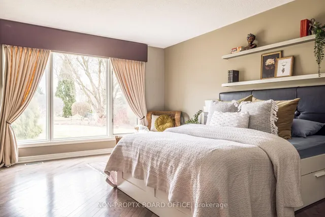 Additional image 34 of 111 Saint Margarets Rd