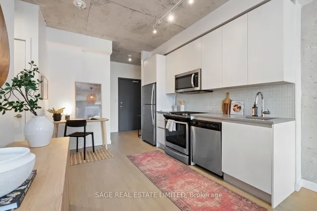 Additional image 8 of 246 Logan Ave Unit 323