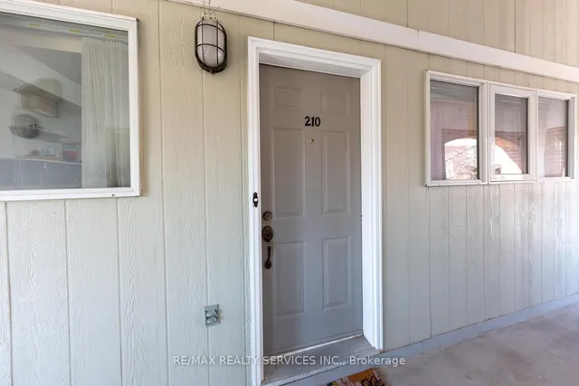 Additional image 4 of 103 Bristol Rd Unit 210