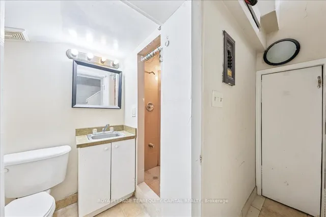 Additional image 29 of 2338, 2338R, 2340, Keele St