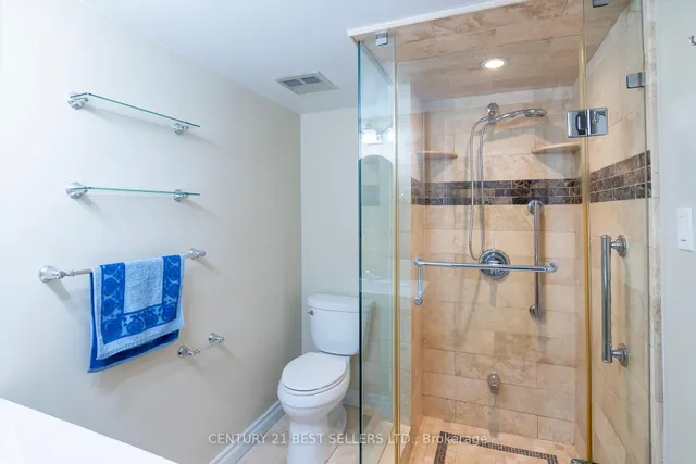 Additional image 14 of 3650 Kaneff Cres Unit 1803