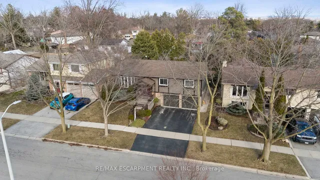 Additional image 43 of 2187 Sandringham Dr