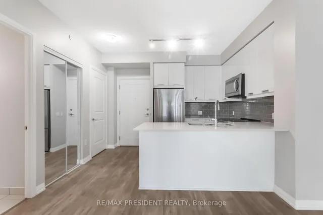 Additional image 14 of 35 Watergarden Dr Unit 717