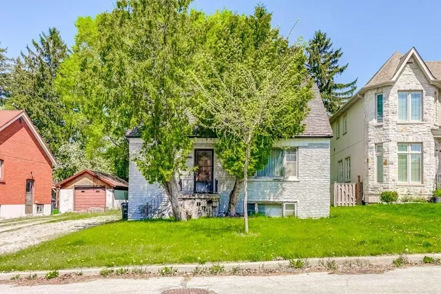 Additional image 9 of 178 Burndale Ave