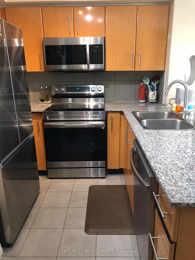 Additional image 6 of 16 Yonge St Unit 1310