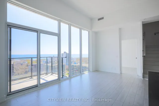 Additional image 10 of 270 Dufferin St Unit PH4