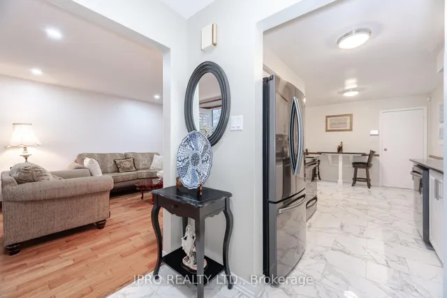 Additional image 6 of 542 Lana Terr