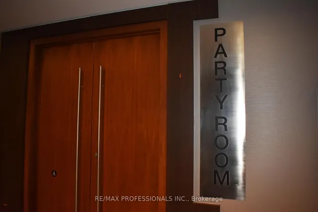 Additional image 35 of 205 Sherway Gardens Rd Unit 105