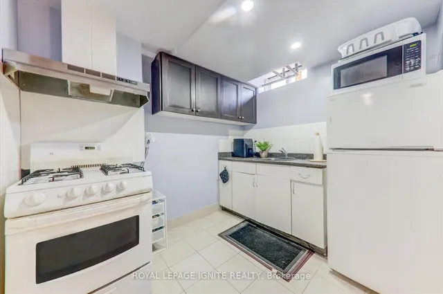 Additional image 33 of 49 Dowswell Dr