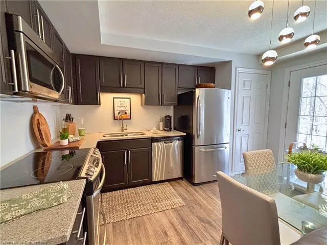 Additional image 13 of 255 Maitland St Unit 5F