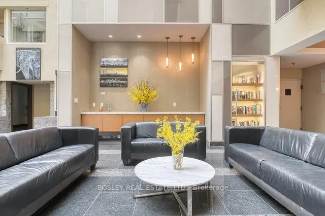 Additional image 33 of 437 Roncesvalles Ave Unit 112