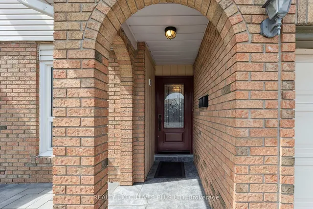 Additional image 3 of 60 Pluto Dr