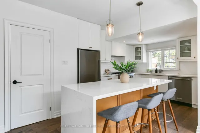 Additional image 10 of 21 Donegall Dr