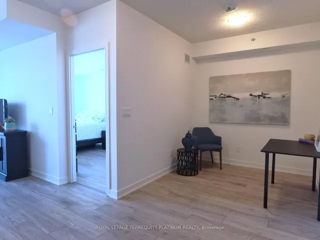 Additional image 7 of 3210 Dakota Common Unit A807