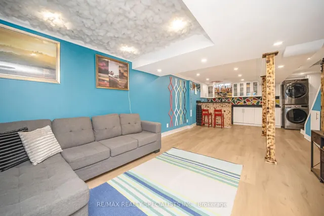 Additional image 49 of 18 Hardcastle Crt