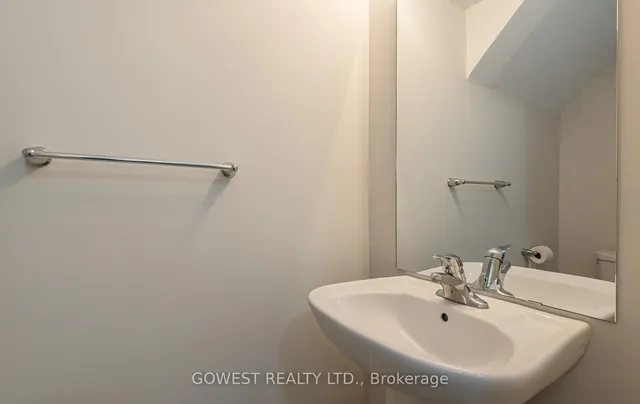 Additional image 16 of 200 Veterans Dr Unit 18