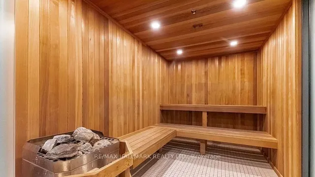 Additional image 16 of 3210 Dakota Common Unit A405