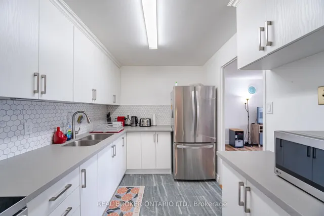 Additional image 8 of 475 The West Mall N/A Unit 717