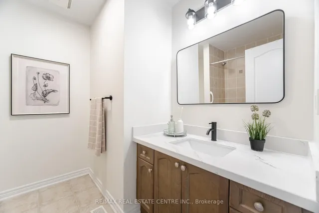 Additional image 35 of 36 Callalily Rd