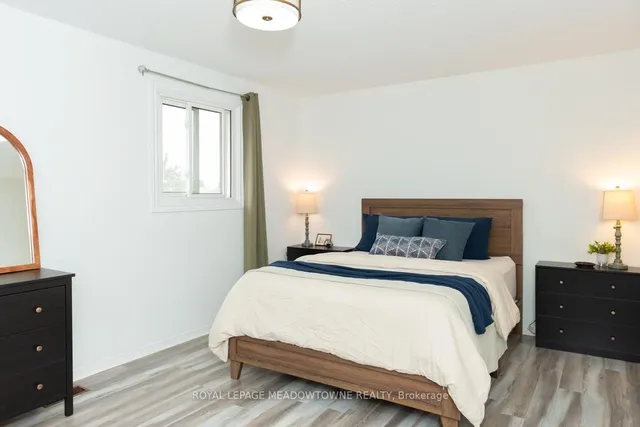 Additional image 16 of 32 Clarridge Crt