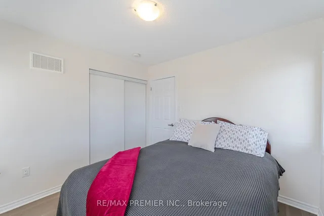 Additional image 31 of 2 Tribune Dr