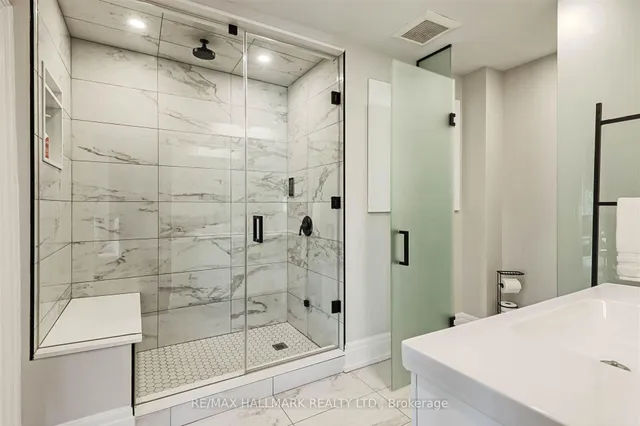 Additional image 25 of 127 Cottingham St