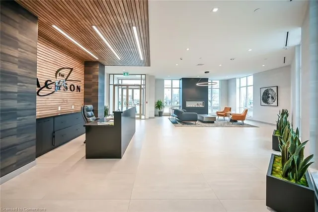 Additional image 6 of 2750 King St Unit 706