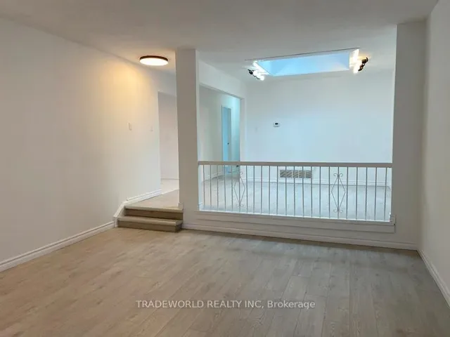 Additional image 6 of 90 Petworth Cres