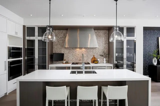 Additional image 10 of 11 Thurloe Ave