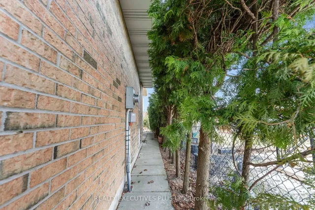 Additional image 41 of 60 Pluto Dr