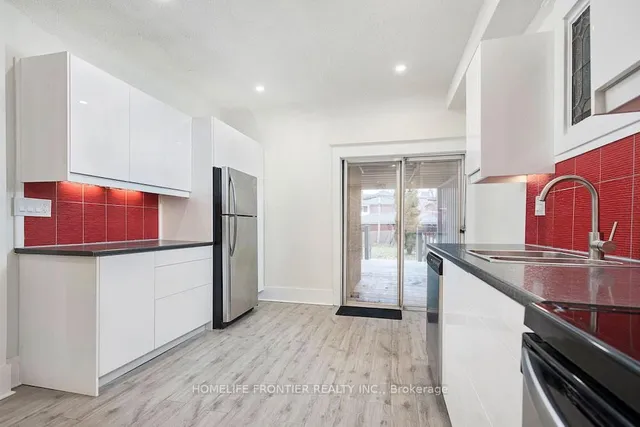 Additional image 26 of 46 Cowan Ave