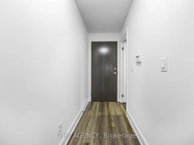 Additional image 4 of 125 Village Green Sq Unit 3308