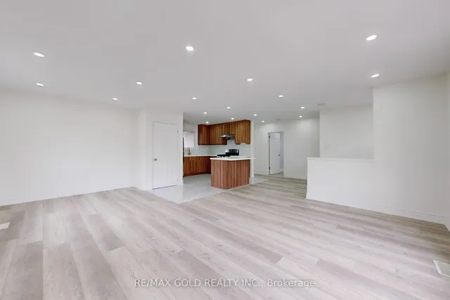 Additional image 3 of 70 Kimbark Dr