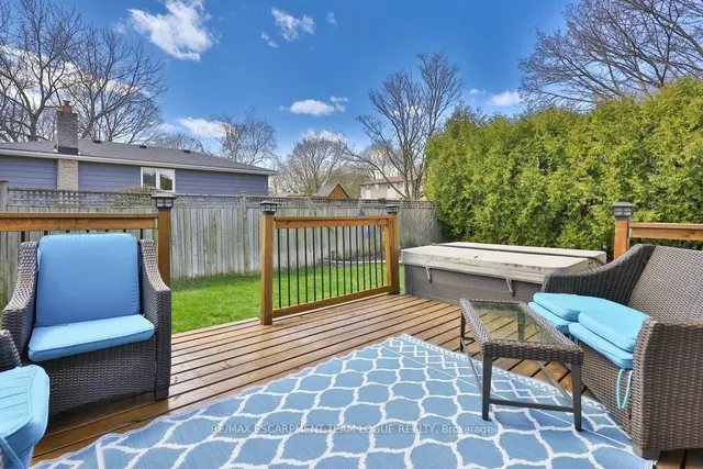 Additional image 38 of 685 CASTLEGUARD Cres