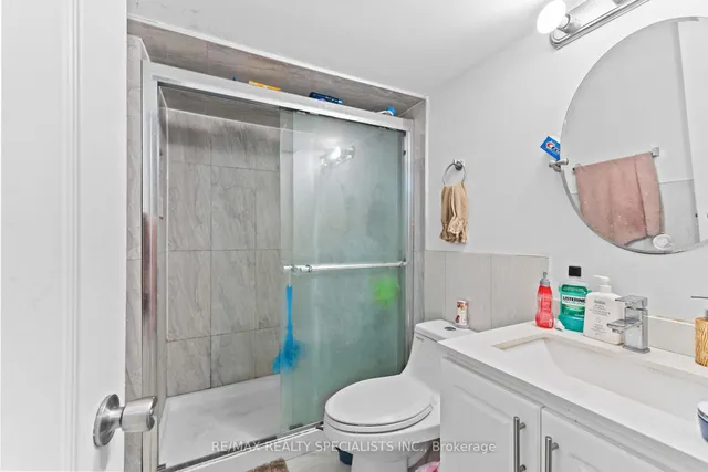 Additional image 44 of 14 Banks Dr