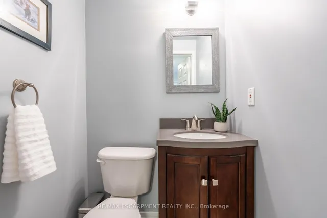 Additional image 6 of 3523 Fowler Crt