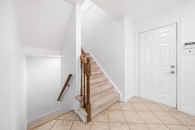 Additional image 20 of 34 Shadyglen Dr