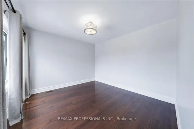 Additional image 16 of 600 Silver Creek Blvd Unit 53