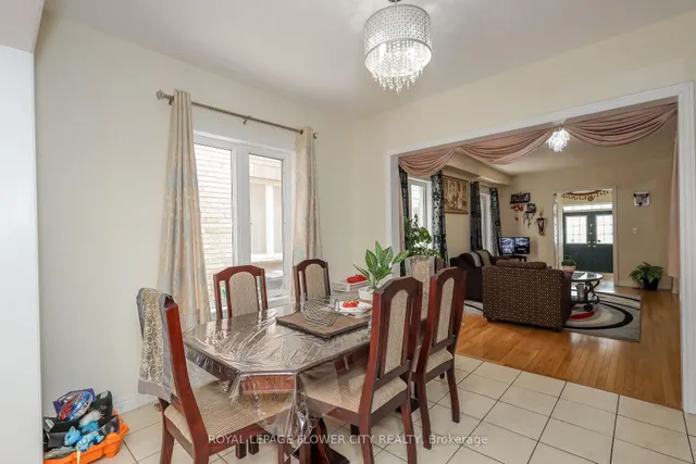 Additional image 8 of 8 Washburn Rd