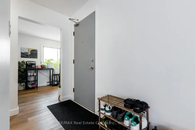 Additional image 5 of 43 6 Ave