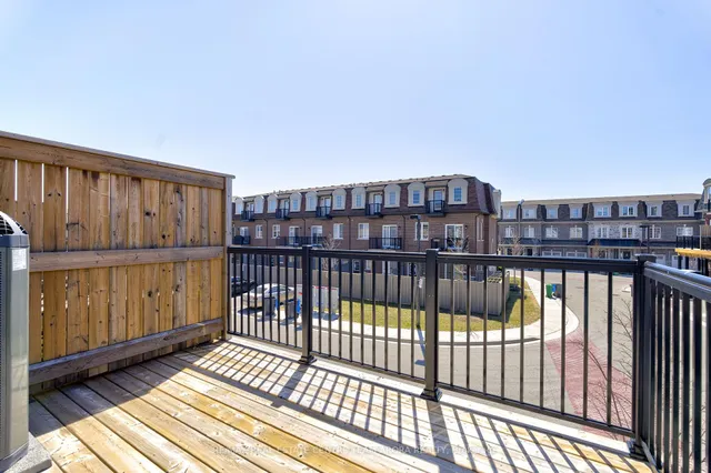 Additional image 21 of 19 Gilford St