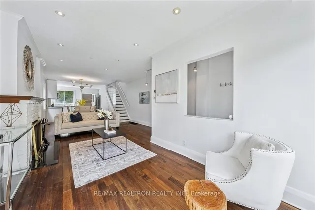 Additional image 19 of 17 Ranleigh Ave