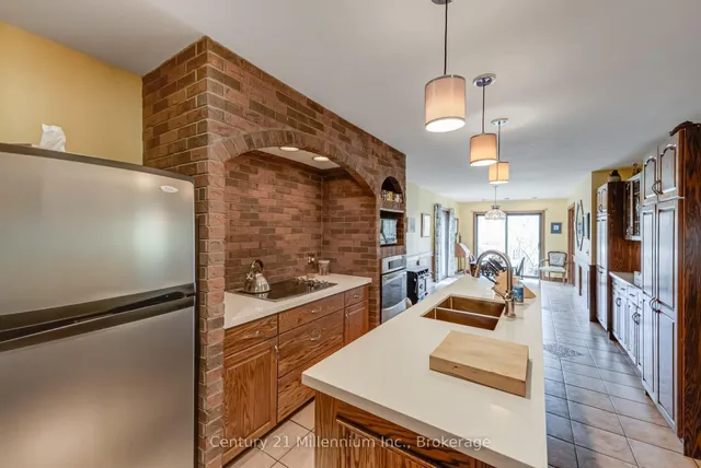 Additional image 5 of 300 Taylor Rd