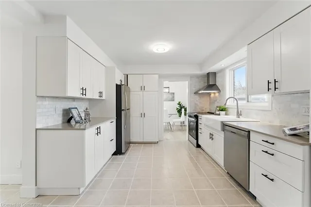 Additional image 16 of 90 Euclid Ave