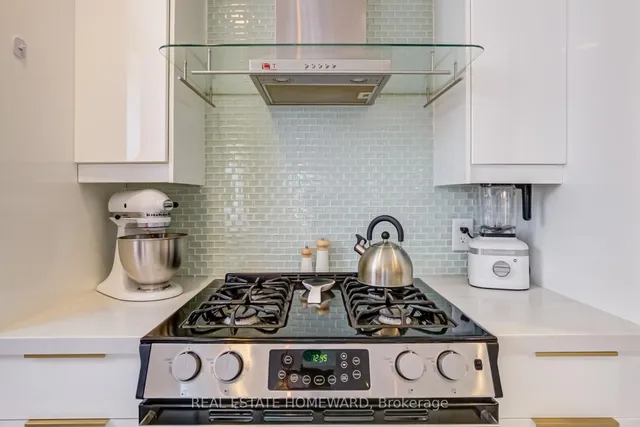 Additional image 13 of 68 Wayland Ave