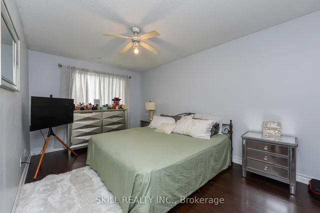 Additional image 14 of 7500 Goreway Dr Unit 92