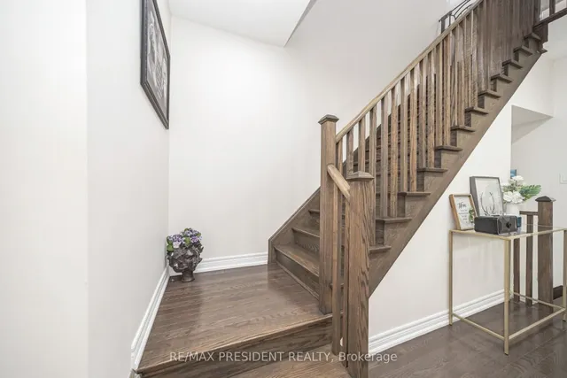 Additional image 25 of 25 Adventura Rd