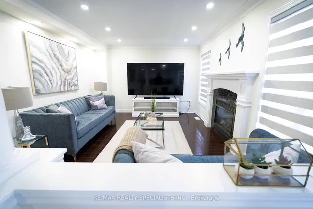 Additional image 12 of 11 Foxmere Rd