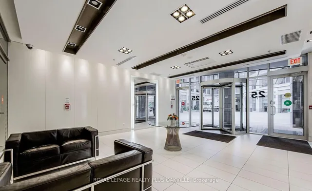 Additional image 4 of 25 Carlton St Unit 1506